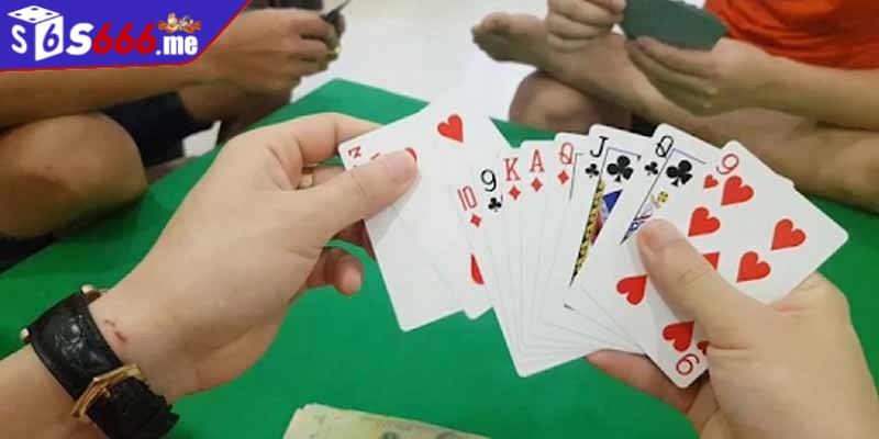 Kinh nghiệm chơi sâm lốc cực kì hiệu quả từ các cao thủ